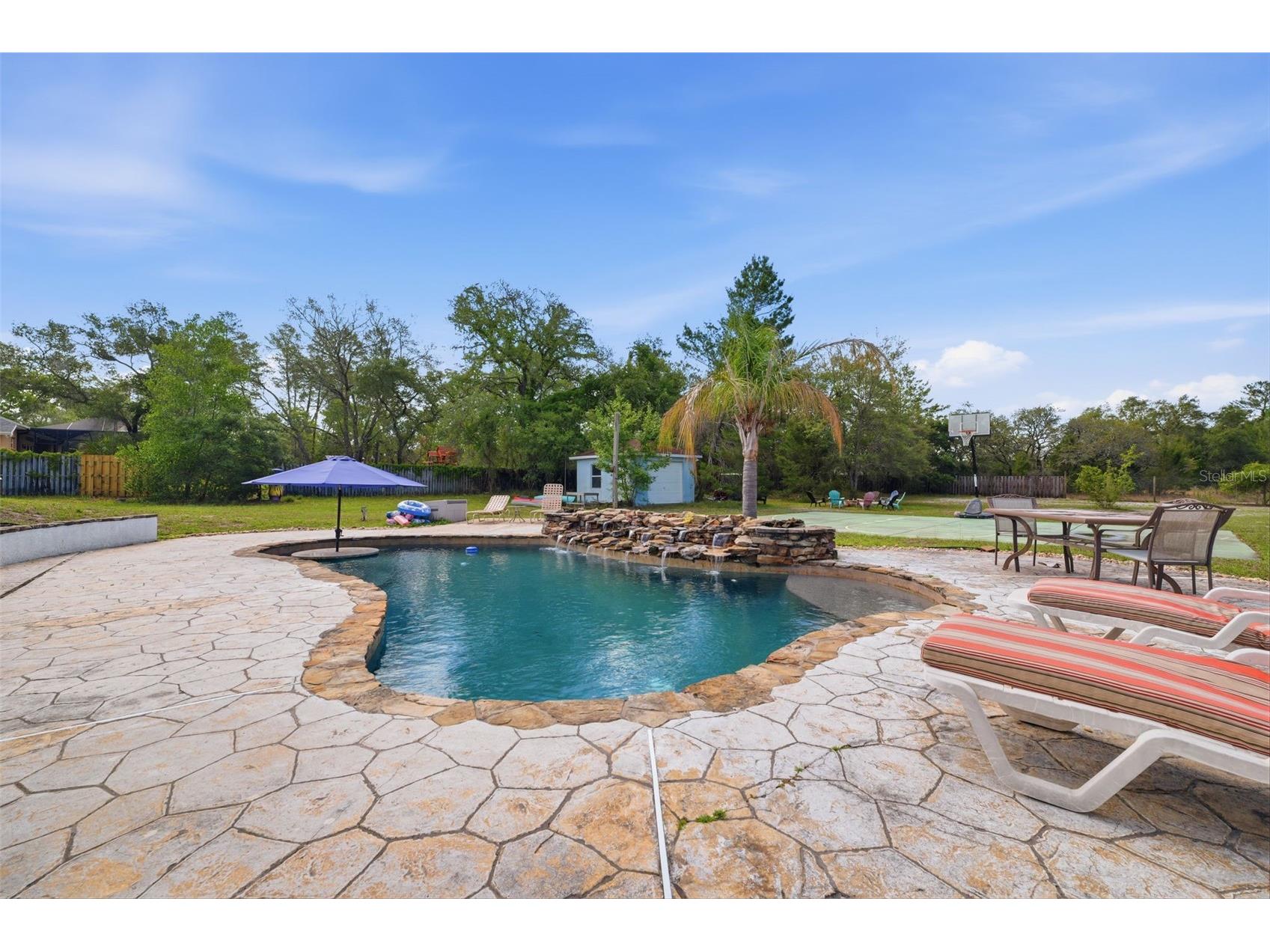 10260 Caracara Avenue Weeki Wachee FL 34613 W7885899 image2