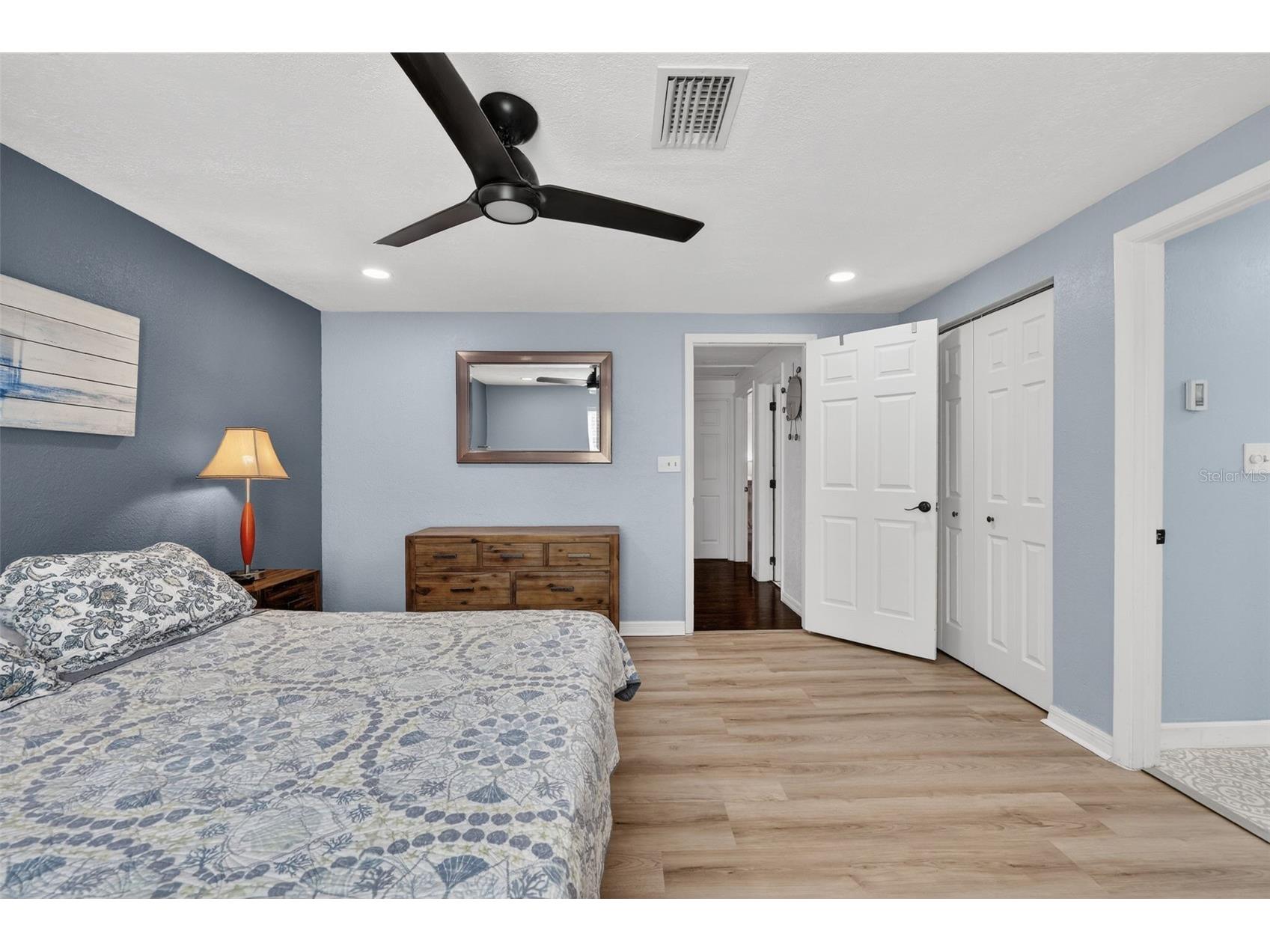 10262 Memorial Highway Tampa FL 33615 TB8484255 image16