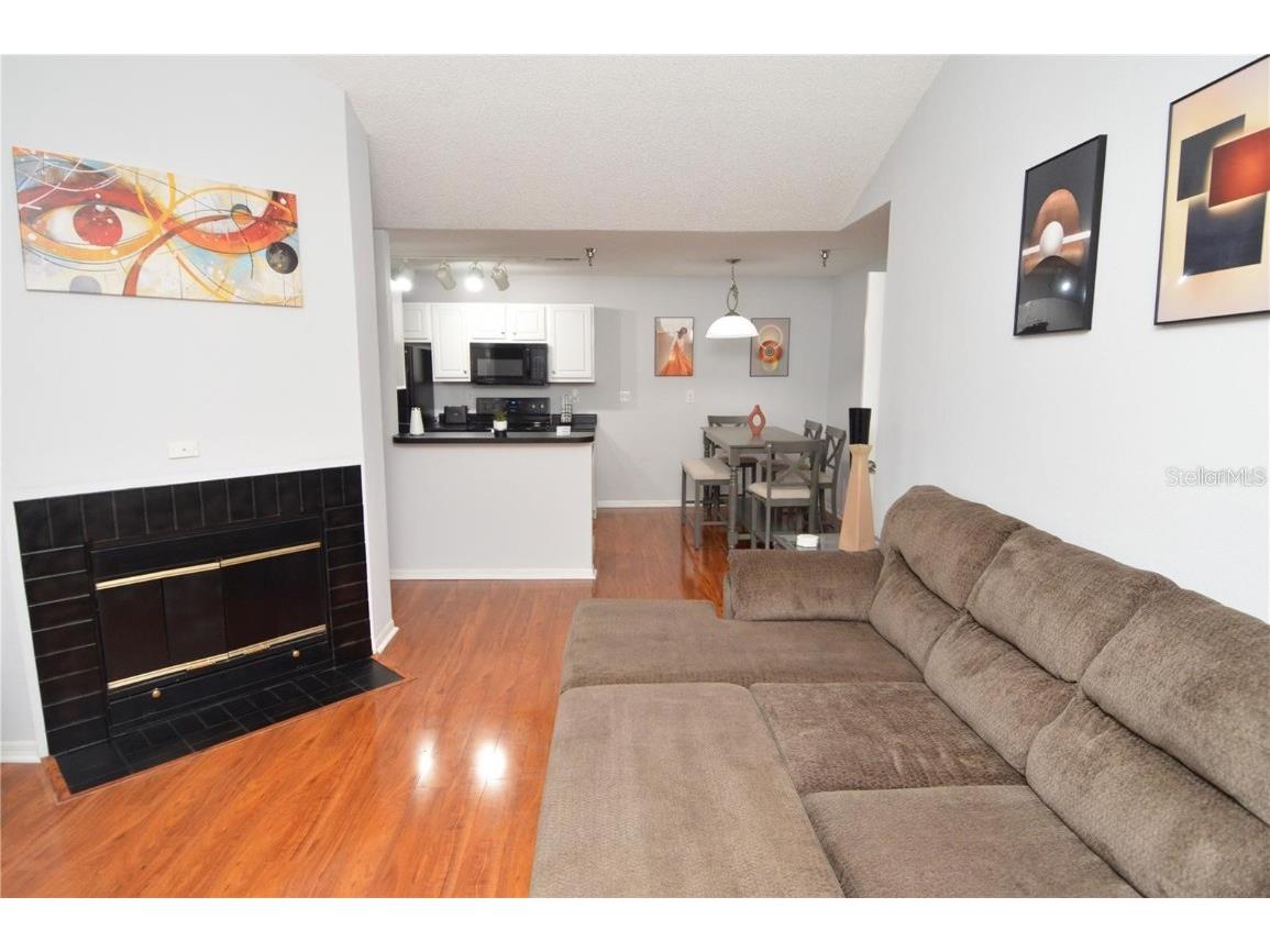 10263 Gandy Boulevard N #108(FURNISHED) Saint Petersburg FL 33702 TB8444950 image5