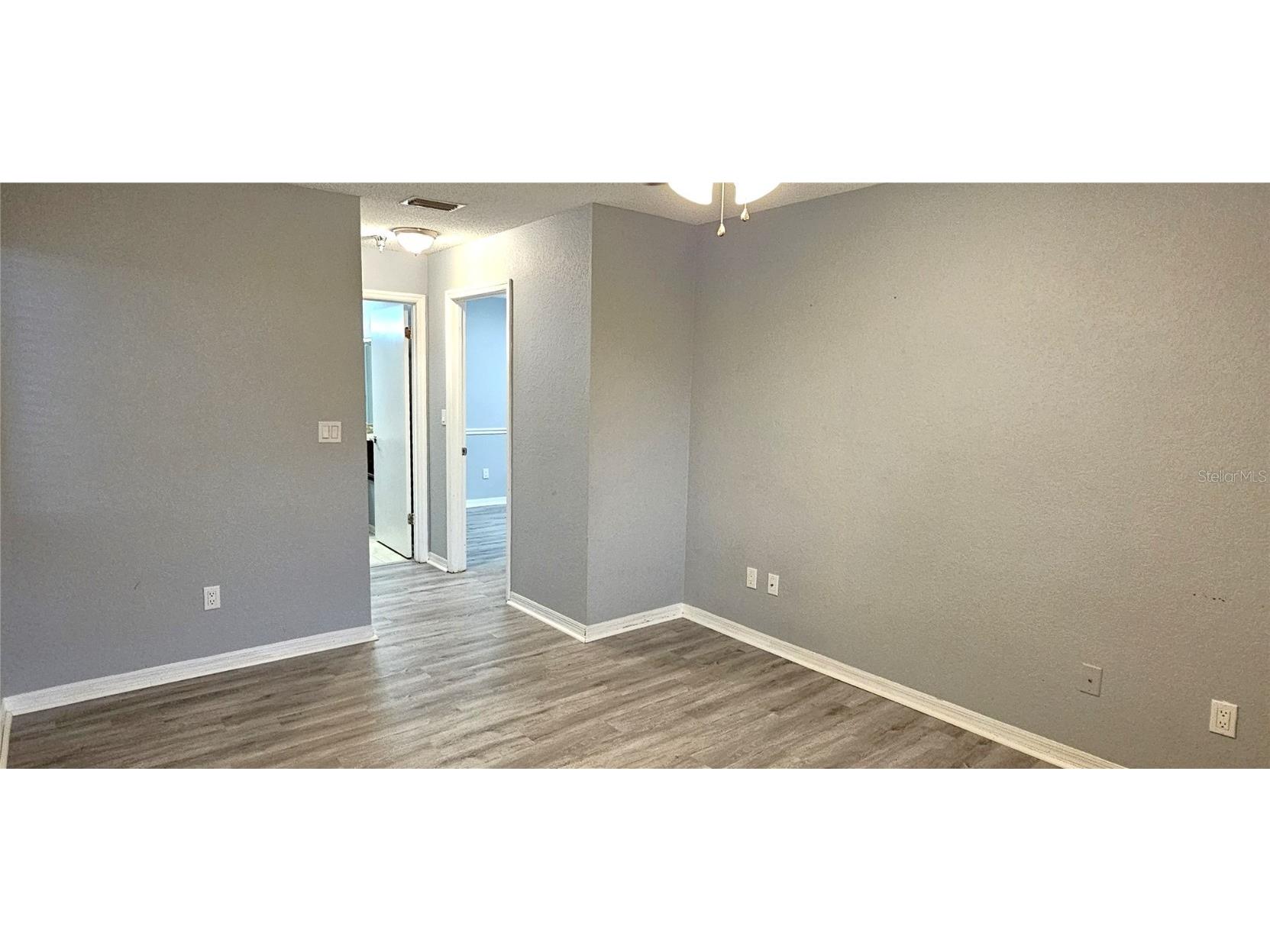 10263 Gandy Boulevard N #2014 Saint Petersburg FL 33702 TB8452421 image12