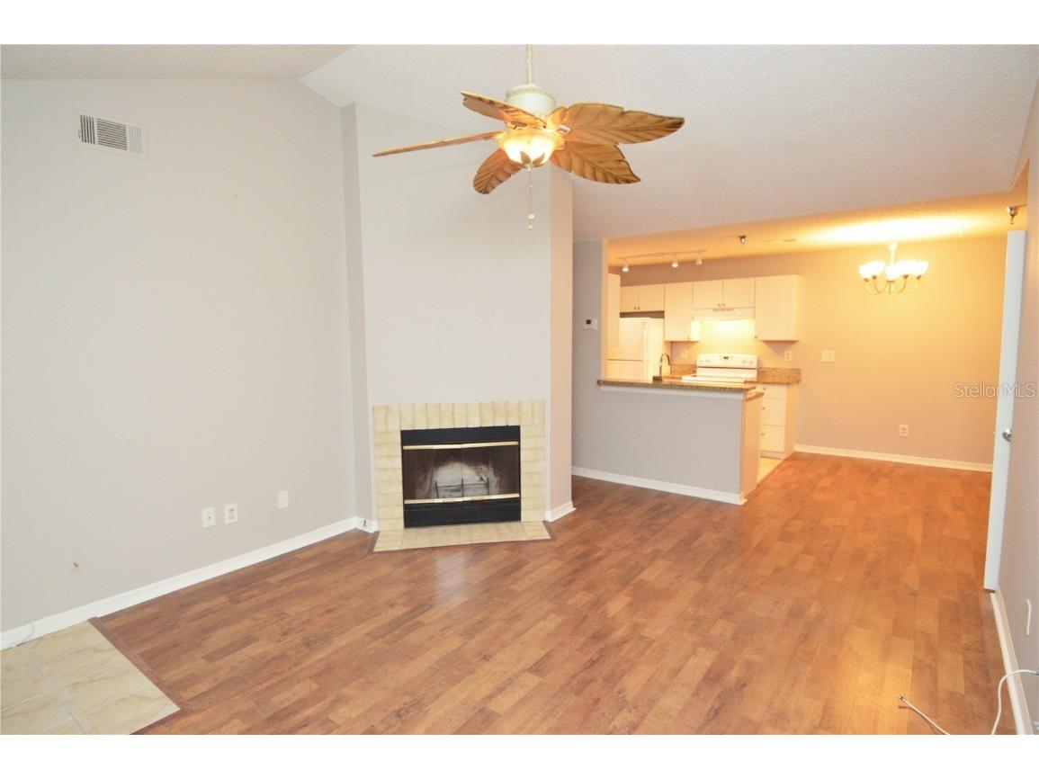 10263 Gandy Boulevard N #2016 Saint Petersburg FL 33702 TB8441625 image14