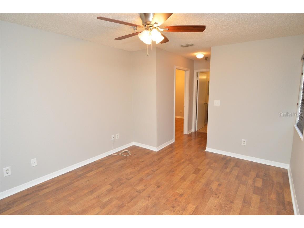 10263 Gandy Boulevard N #2016 Saint Petersburg FL 33702 TB8441625 image28