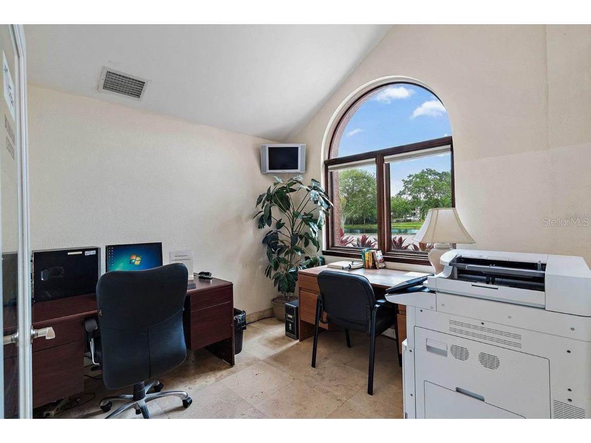 10263 Gandy Boulevard N #2016 Saint Petersburg FL 33702 TB8441625 image79