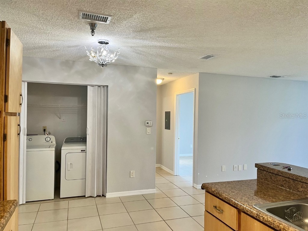 10263 Gandy Boulevard N #207 Saint Petersburg FL 33702 TB8434115 image4