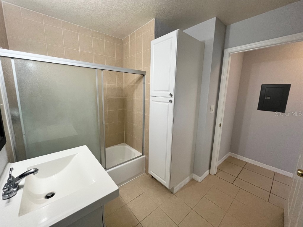 10263 Gandy Boulevard N #207 Saint Petersburg FL 33702 TB8434115 image8