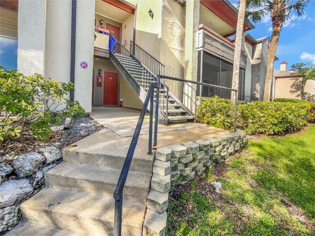 10263 Gandy Boulevard N #2103 Saint Petersburg FL 33702 O6114683 image1