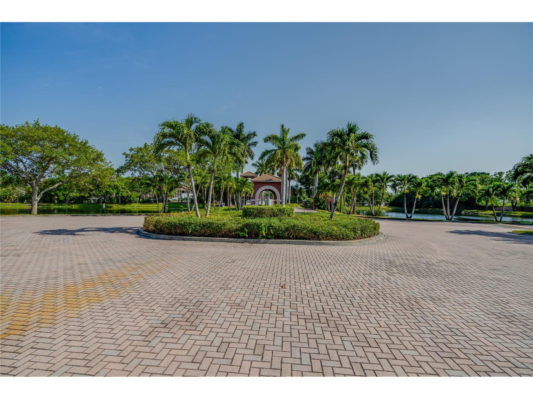 10263 Gandy Boulevard N #2106 Saint Petersburg FL 33702 A4688804 image34