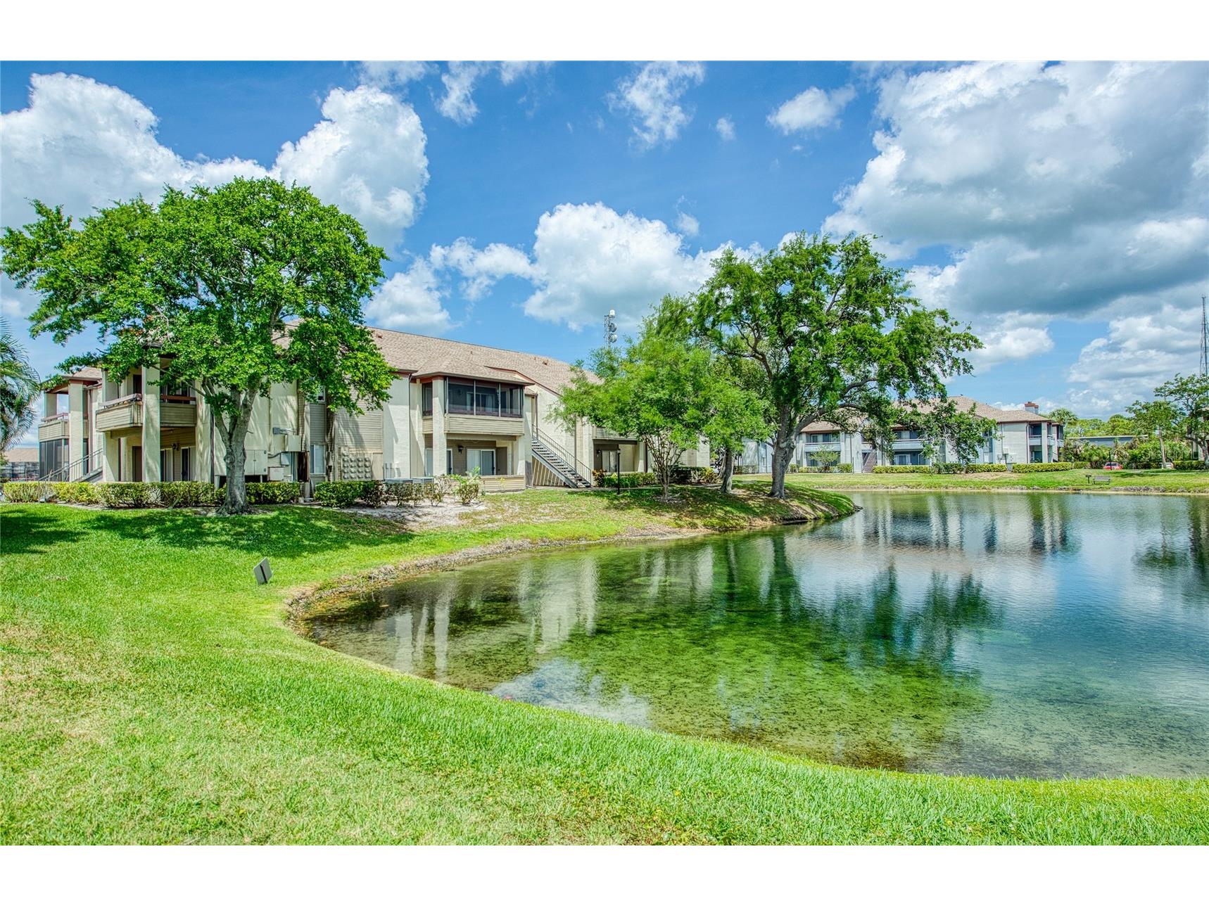 10263 Gandy Boulevard N #2110 Saint Petersburg FL 33702 TB8504798 image1