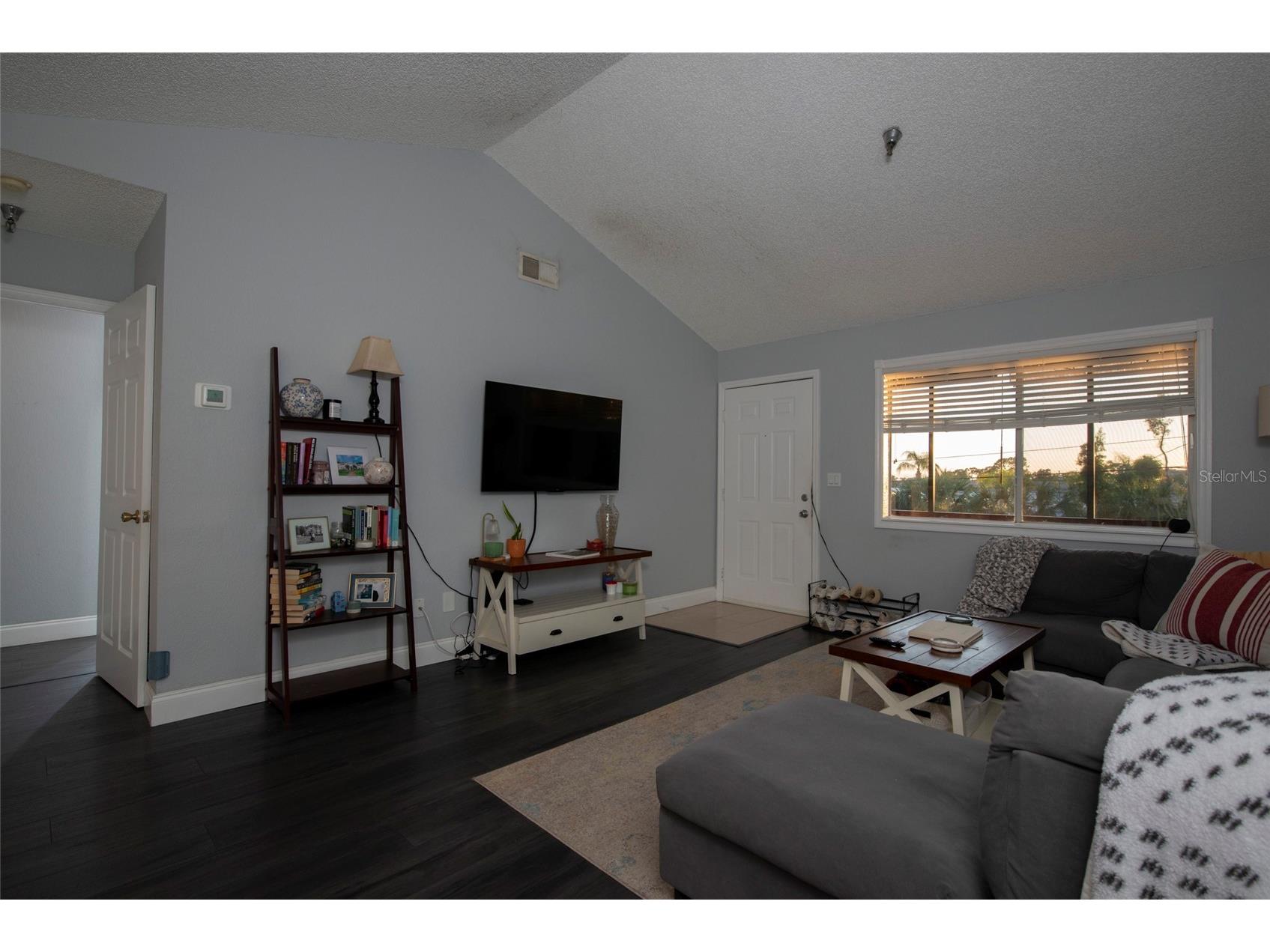 10263 Gandy Boulevard N #2202 Saint Petersburg FL 33702 TB8506292 image26