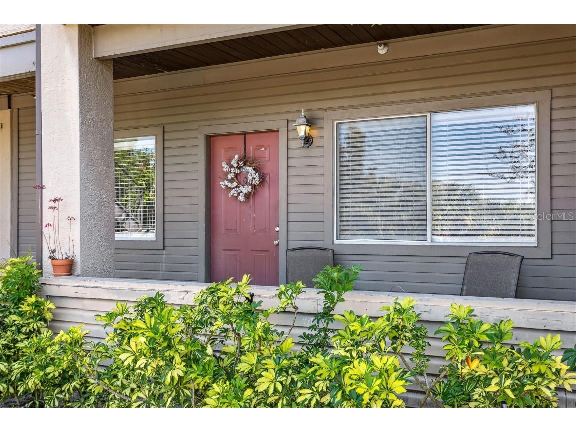 10263 Gandy Boulevard N #2203 Saint Petersburg FL 33702 U8193544 image1