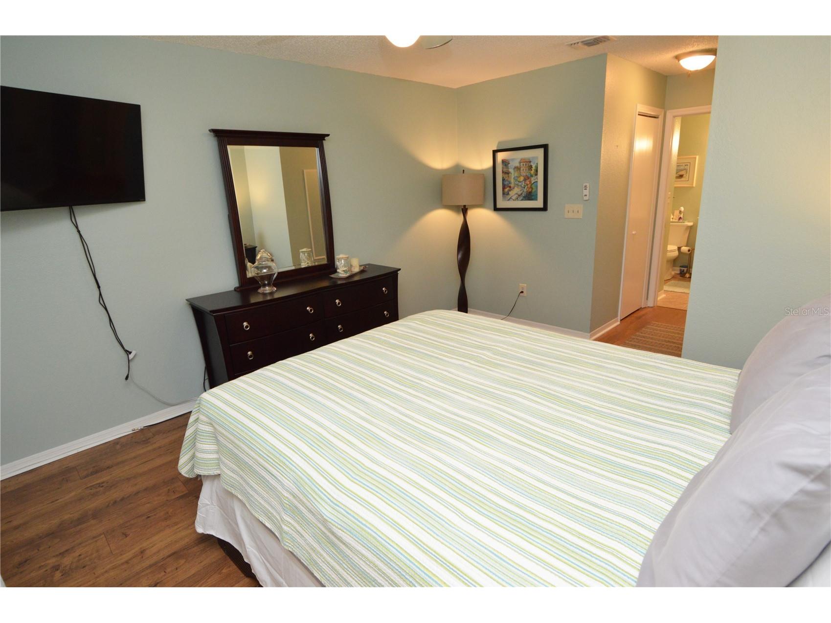 10263 Gandy Boulevard N #2403 Saint Petersburg FL 33702 TB8506660 image40