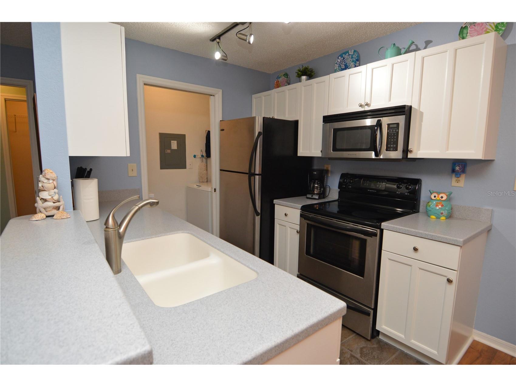 10263 Gandy Boulevard N #2403 Saint Petersburg FL 33702 TB8506660 image6