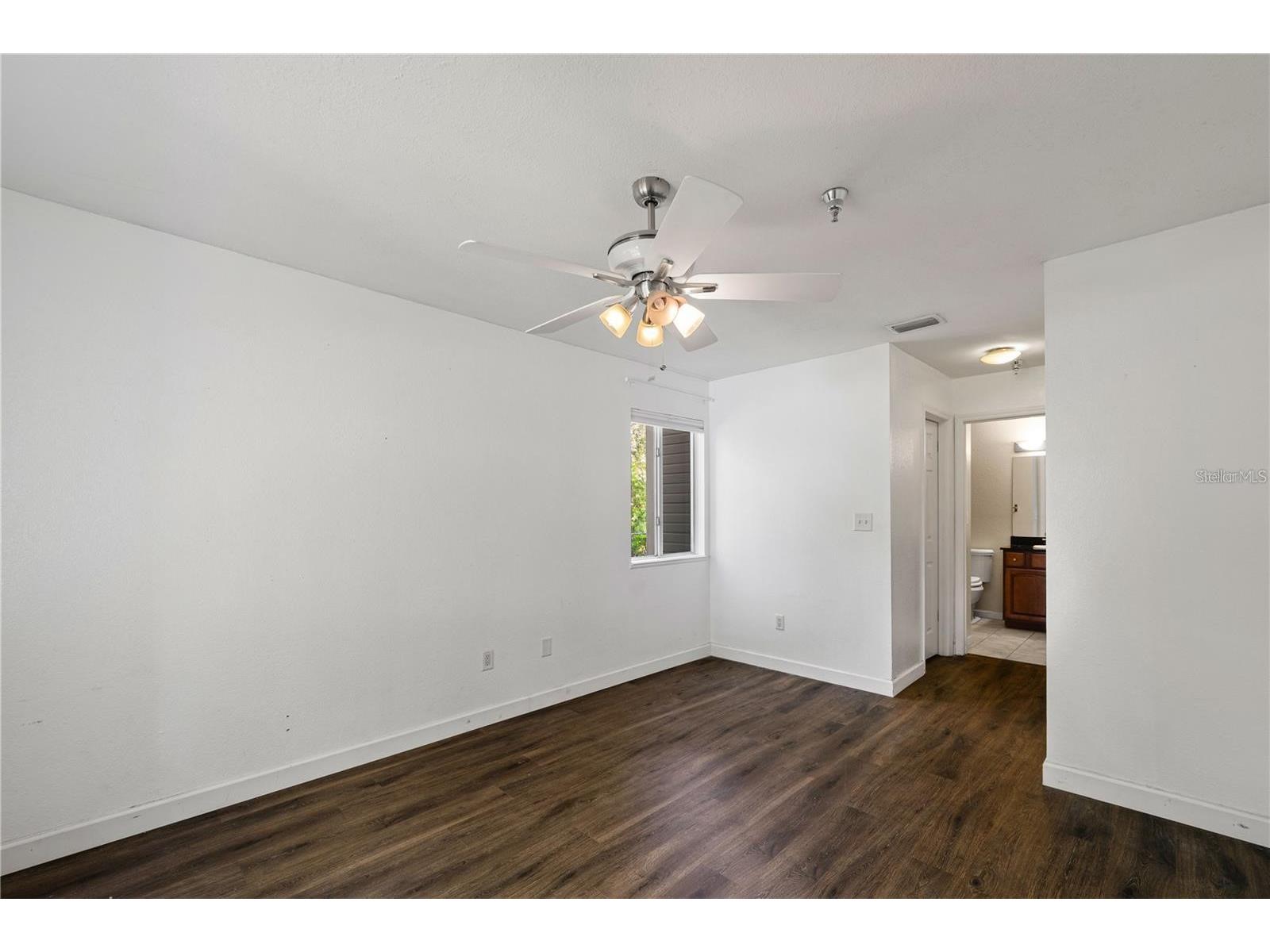 10263 Gandy Boulevard N #2405 Saint Petersburg FL 33702 TB8481920 image10