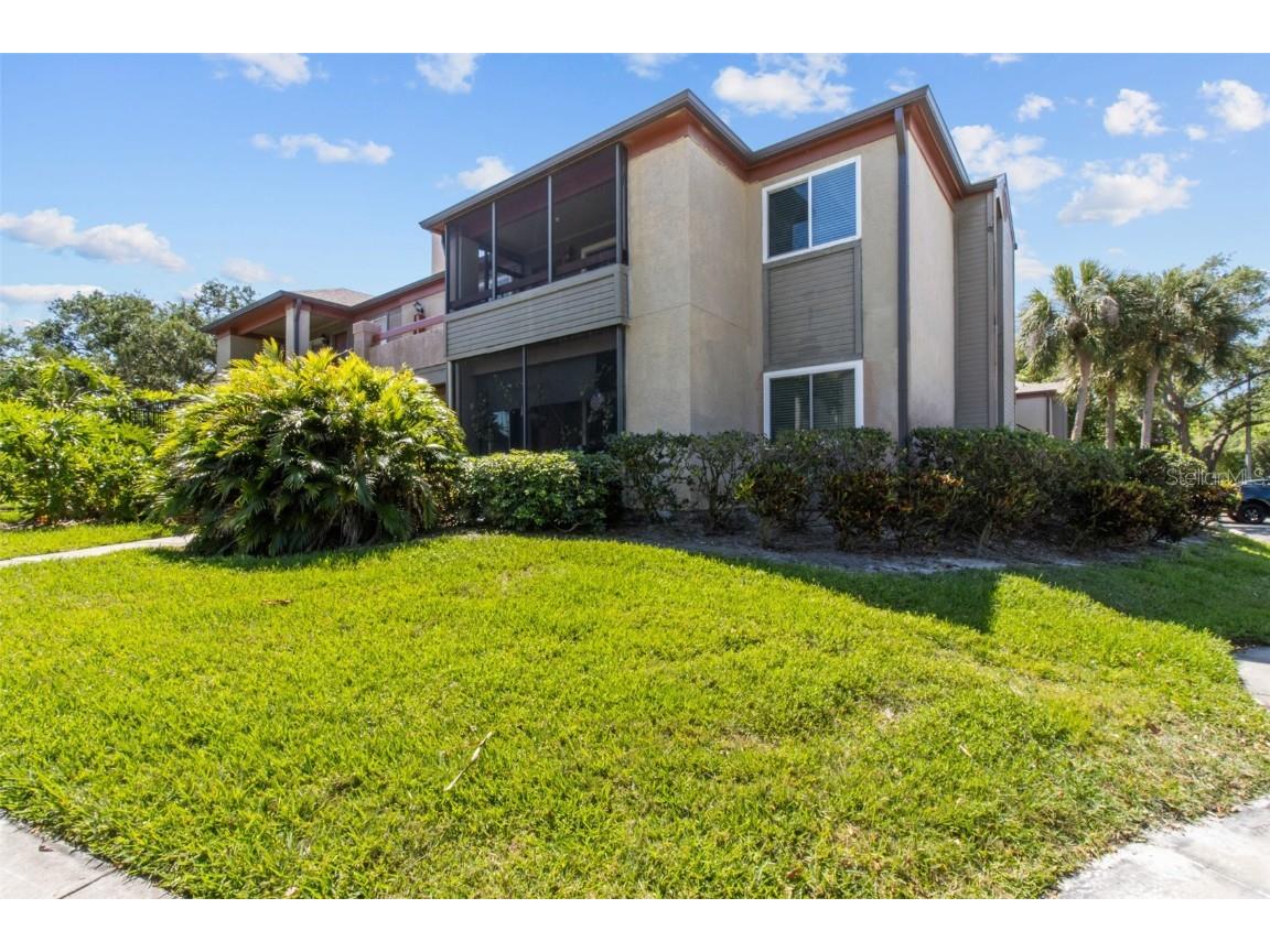 10263 Gandy Boulevard N #2415 Saint Petersburg FL 33702 U8240175 image1