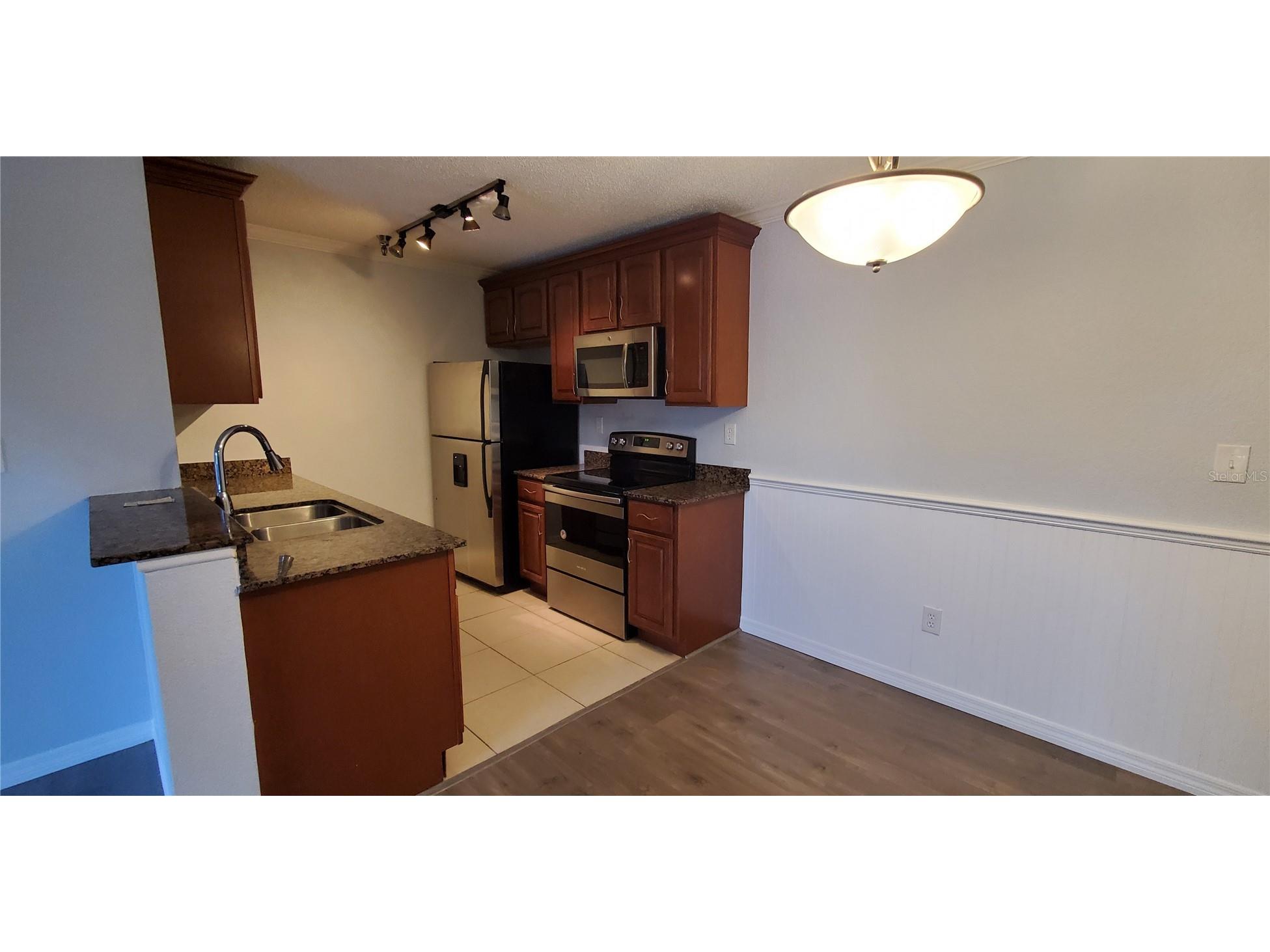 10263 Gandy Boulevard N #403 Saint Petersburg FL 33702 TB8512921 image4