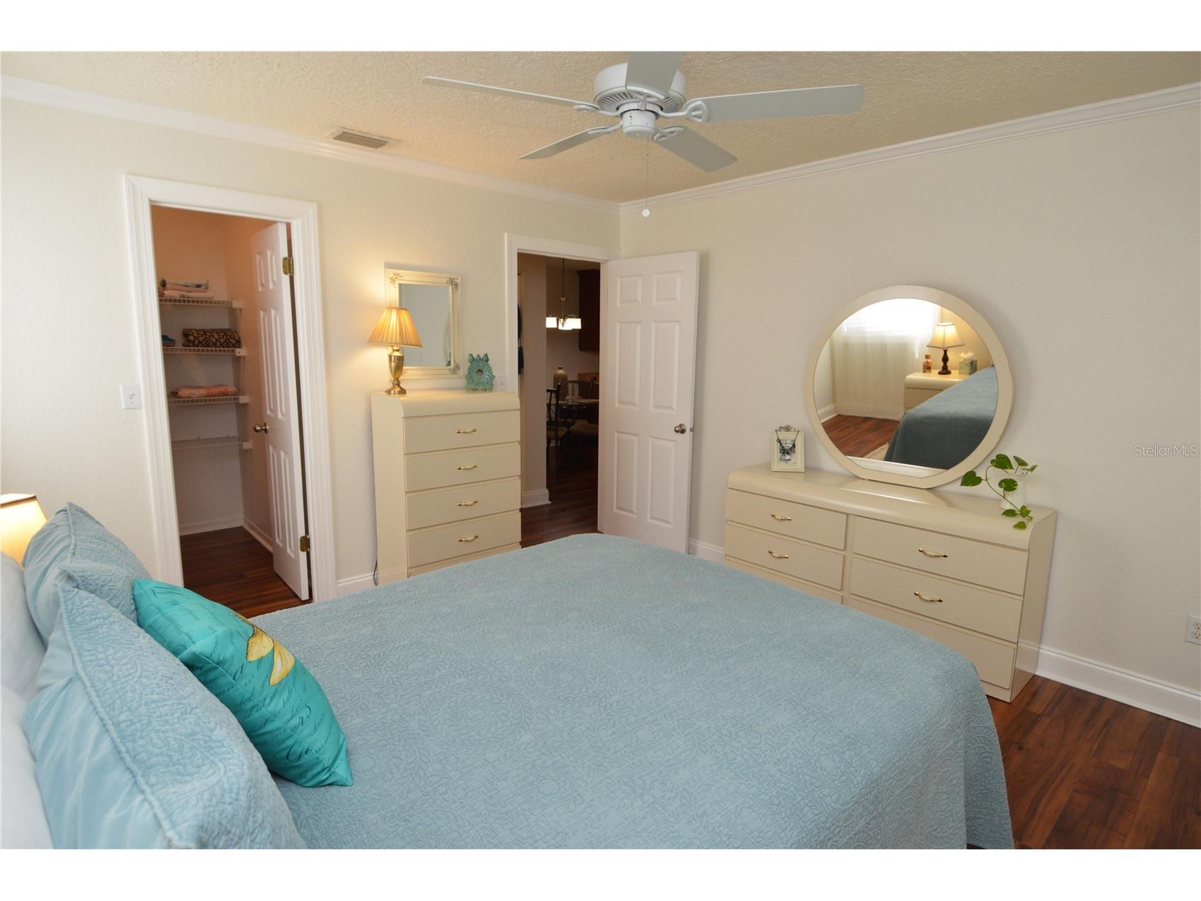 10263 Gandy Boulevard N #405 Saint Petersburg FL 33702 TB8476955 image40