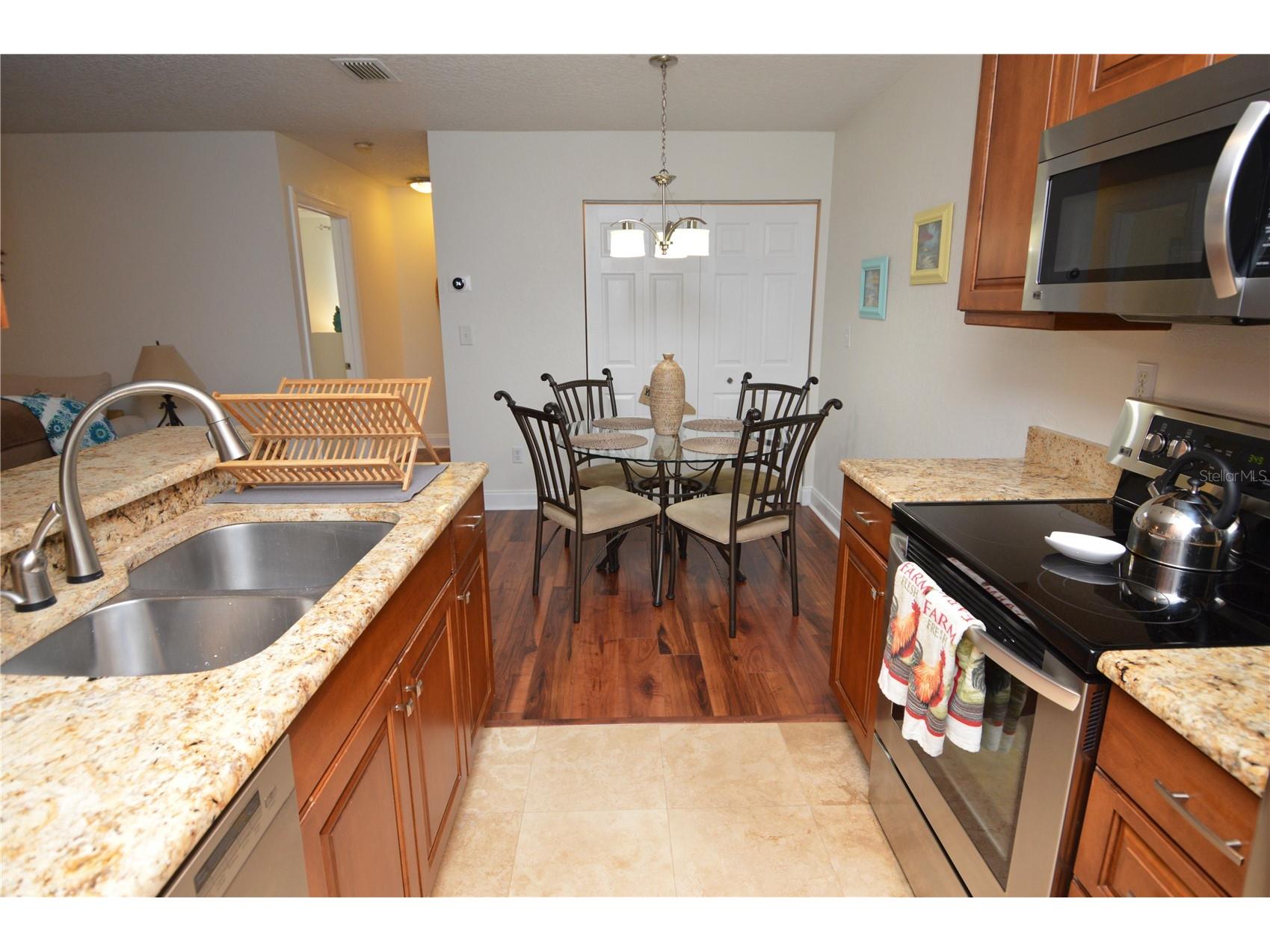 10263 Gandy Boulevard N #405 Saint Petersburg FL 33702 TB8476955 image9