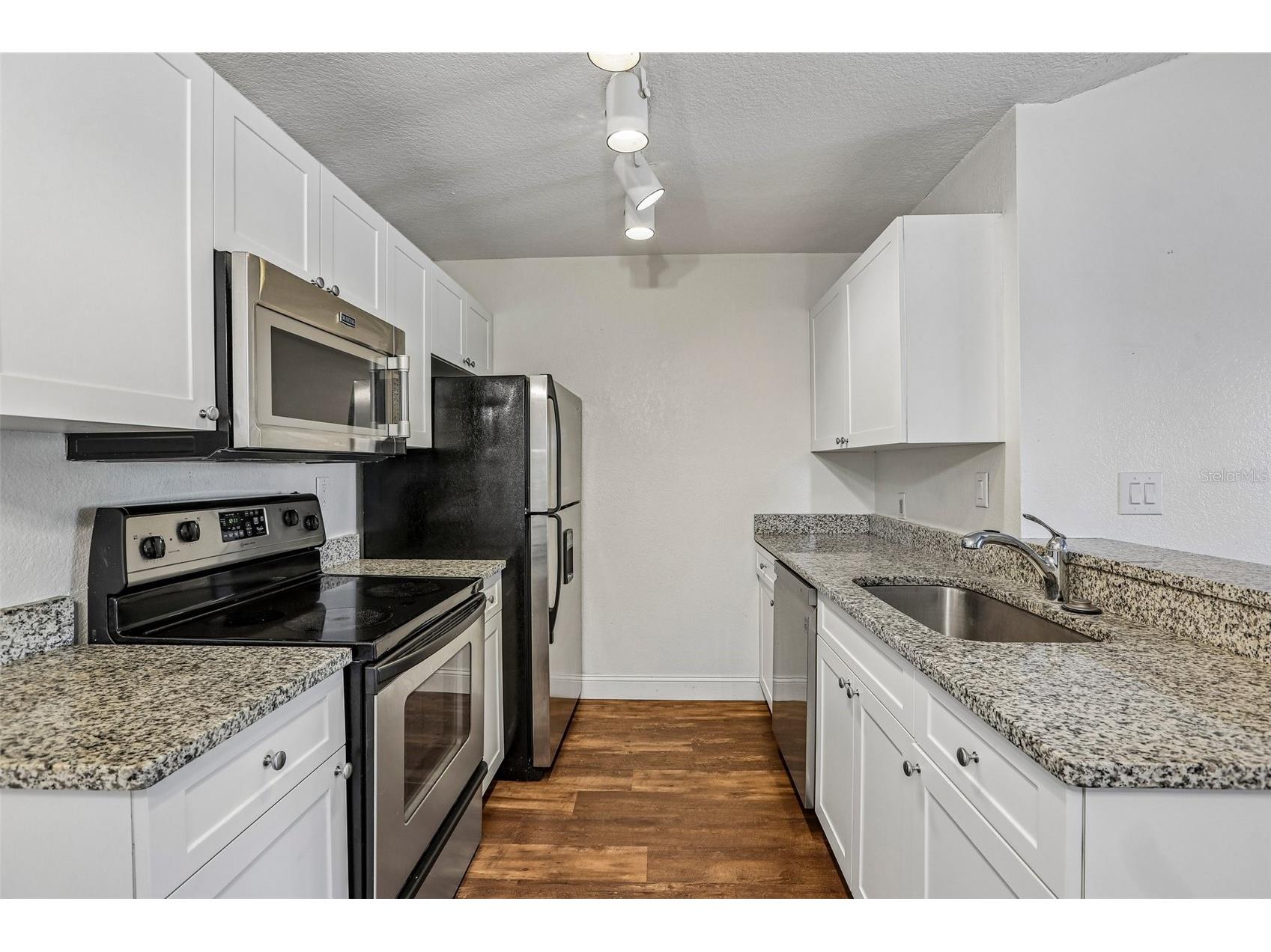 10263 Gandy Boulevard N #406 Saint Petersburg FL 33702 TB8521824 image10