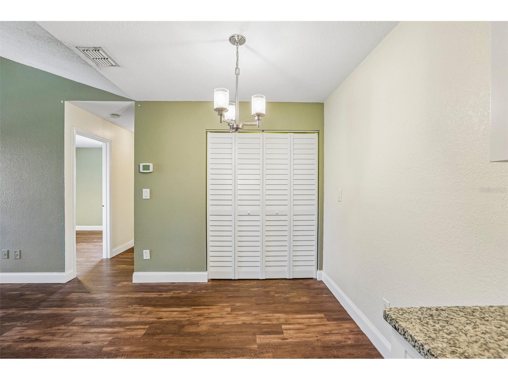 10263 Gandy Boulevard N #406 Saint Petersburg FL 33702 TB8521824 image14