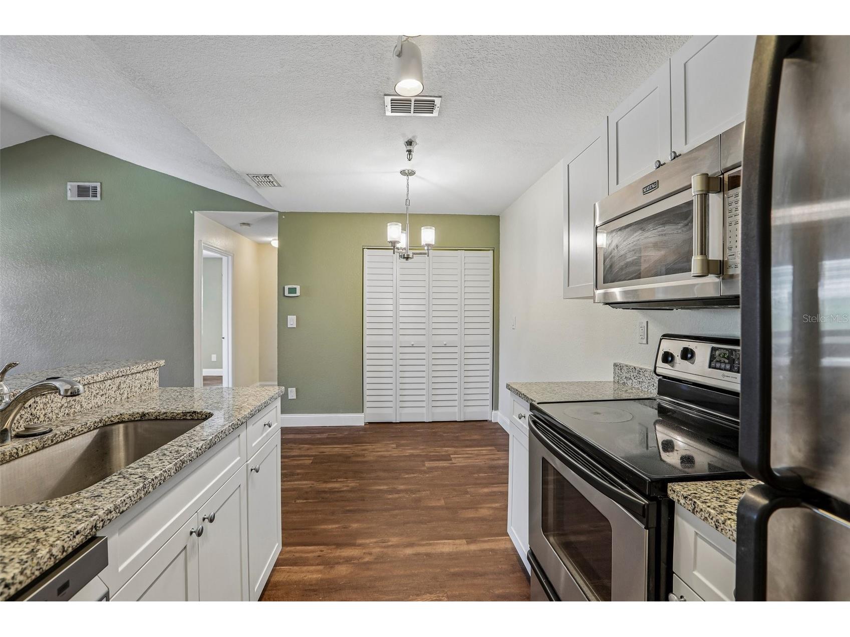 10263 Gandy Boulevard N #406 Saint Petersburg FL 33702 TB8521824 image8