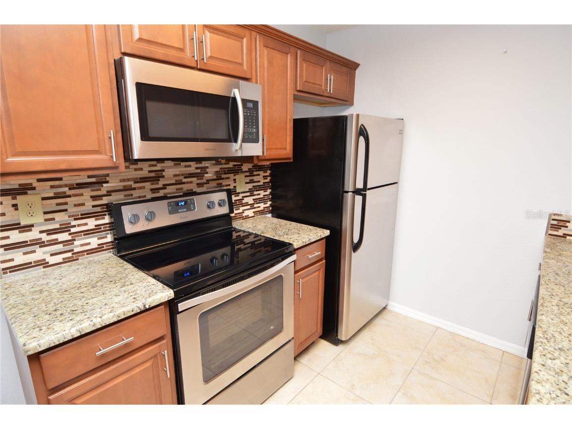 10263 Gandy Boulevard N #505 Saint Petersburg FL 33702 U8206582 image3