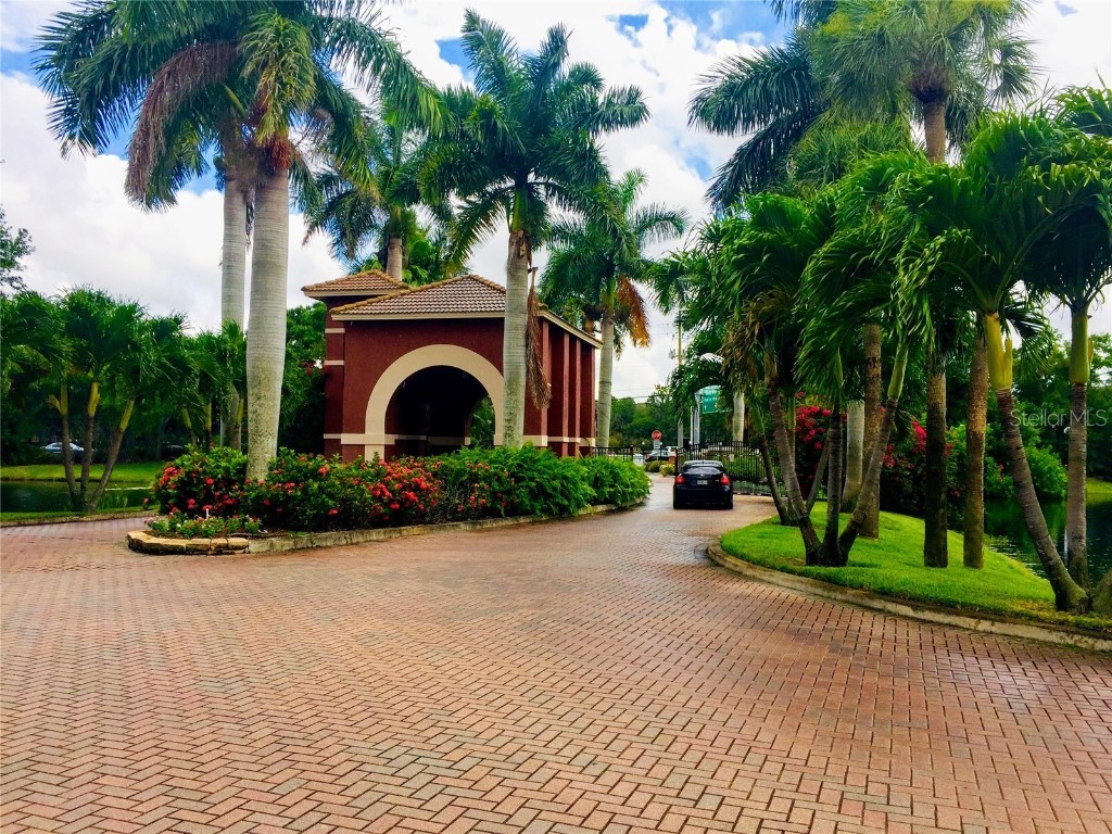 10263 Gandy Boulevard N #513 Saint Petersburg FL 33702 TB8455332 image18