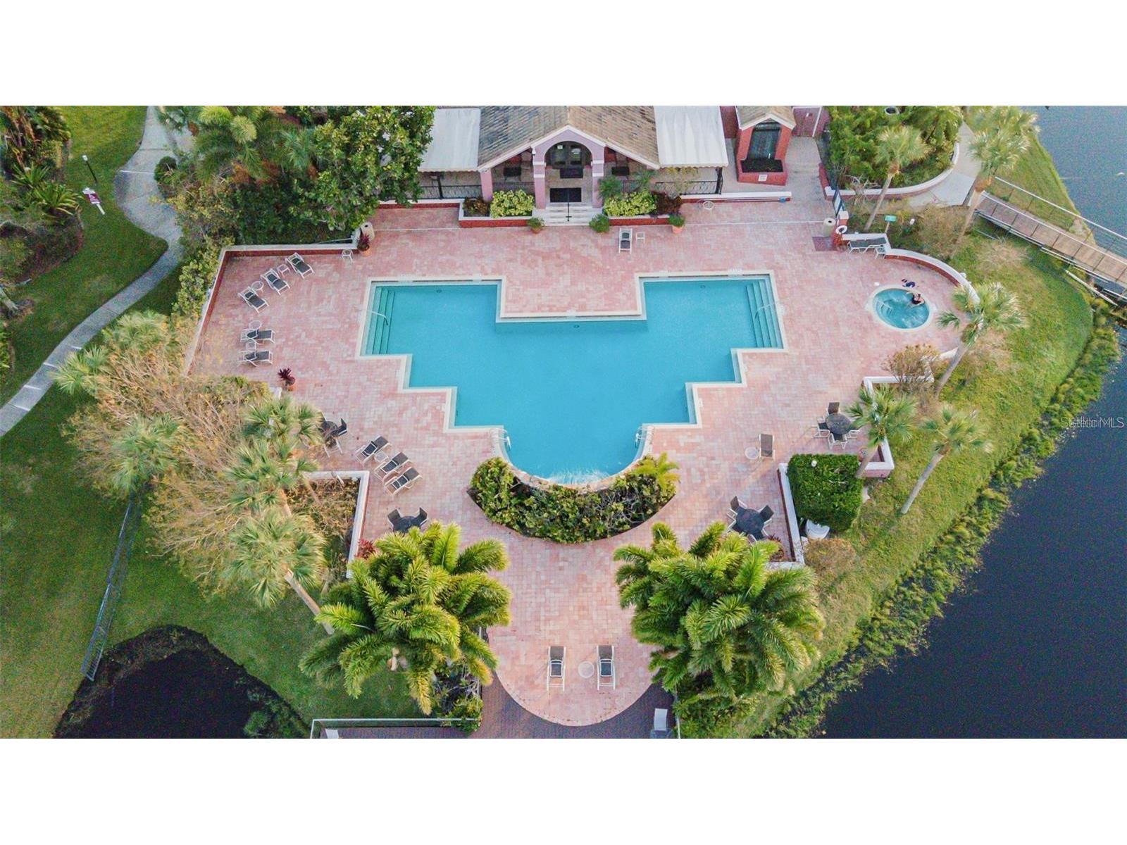 10263 Gandy Boulevard N #606 Saint Petersburg FL 33702 TB8500087 image36
