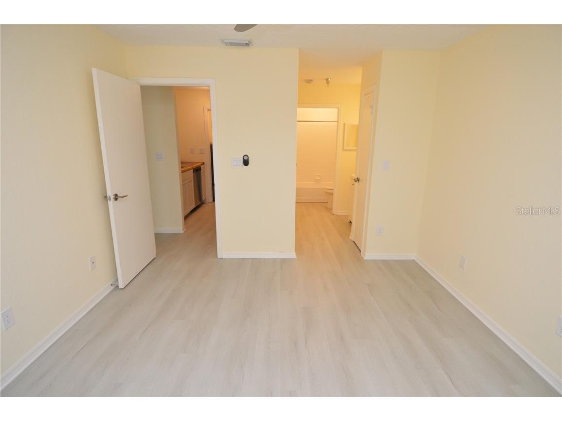 10263 Gandy Boulevard N #607 Saint Petersburg FL 33702 TB8446345 image35