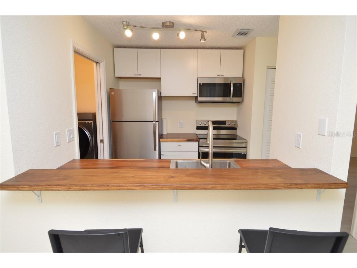 10263 Gandy Boulevard N #607 Saint Petersburg FL 33702 TB8446345 image6