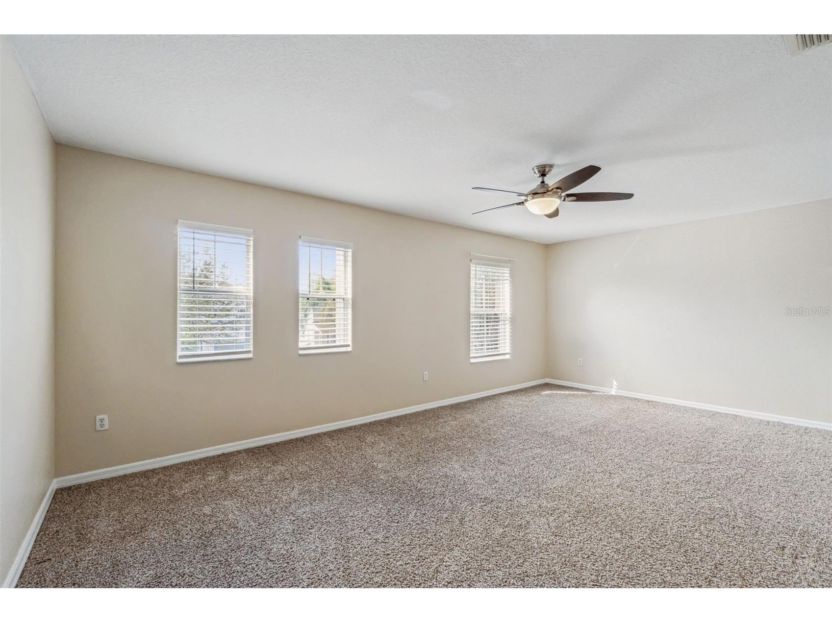 10263 Malpas Point Orlando FL 32832 O6387360 image14