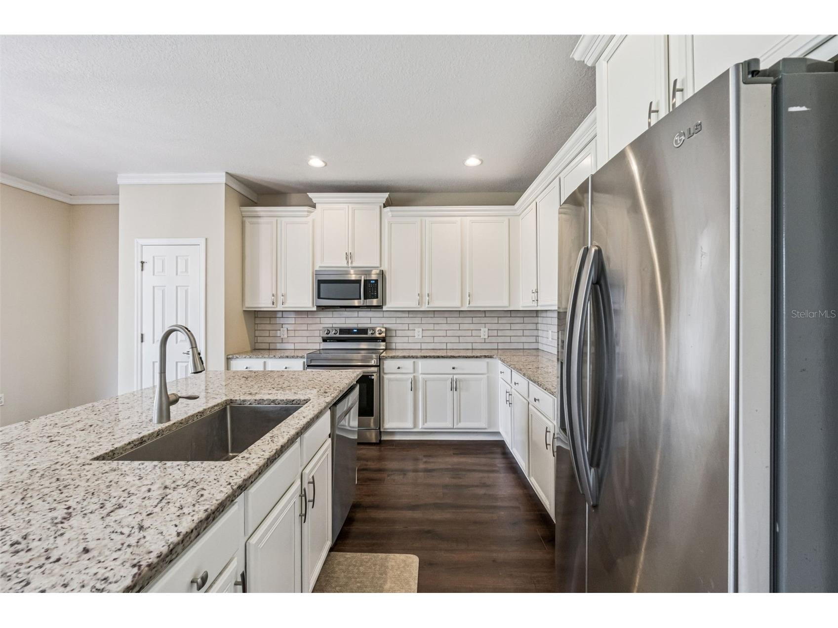 10263 Malpas Point Orlando FL 32832 O6387360 image7
