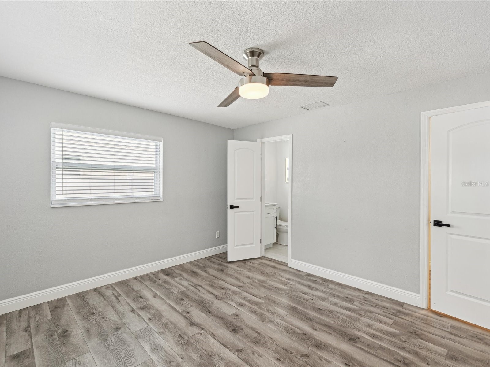 10264 Oakhurst Road Largo FL 33774 TB8528817 image26