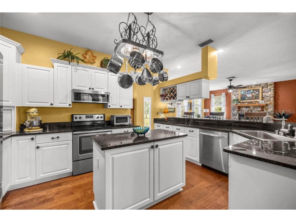 10264 W Springtree Lane Crystal River FL 34428 TB8413156 image2