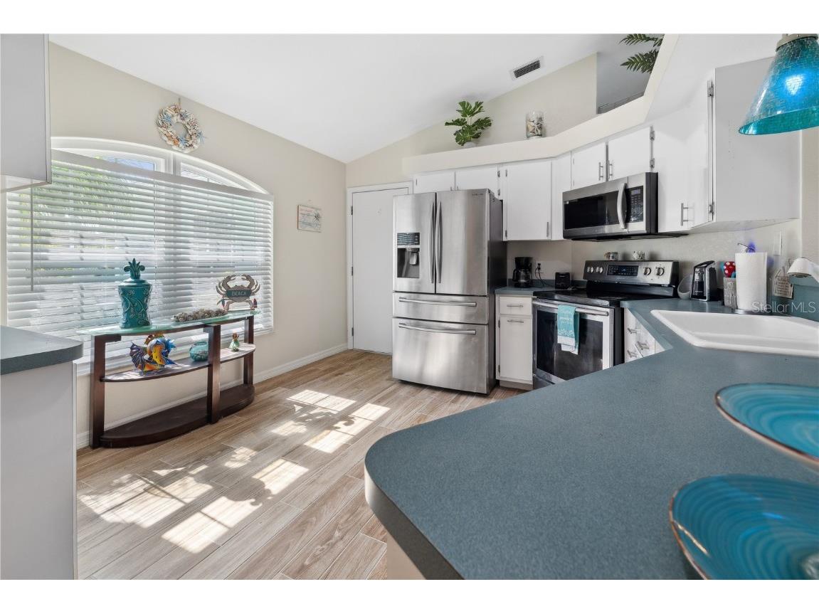 10264 Winnipeg Street Port Charlotte FL 33981 - FRUITPORT WATERWAY D6142435 image14