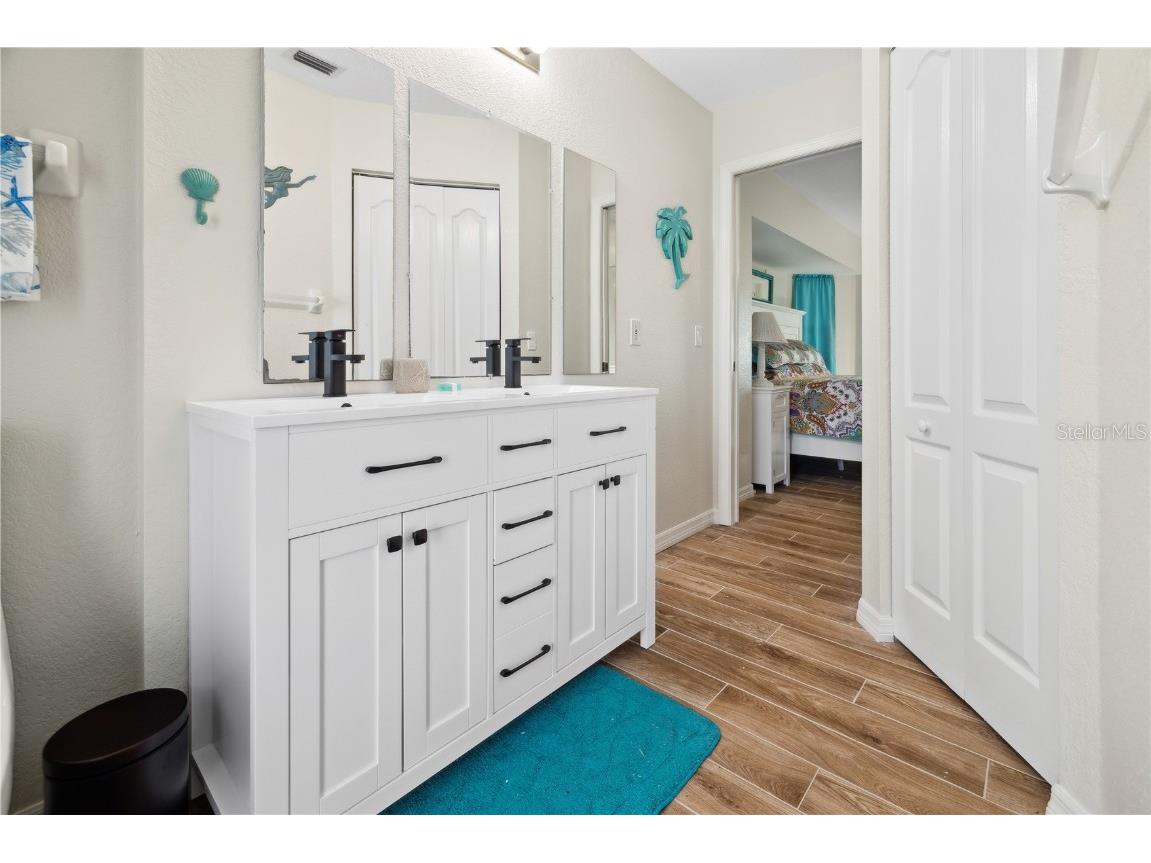 10264 Winnipeg Street Port Charlotte FL 33981 - FRUITPORT WATERWAY D6142435 image25