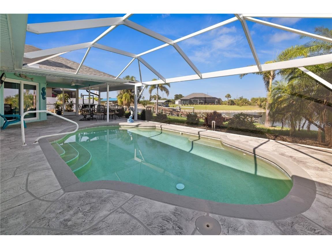 10264 Winnipeg Street Port Charlotte FL 33981 - FRUITPORT WATERWAY D6142435 image8