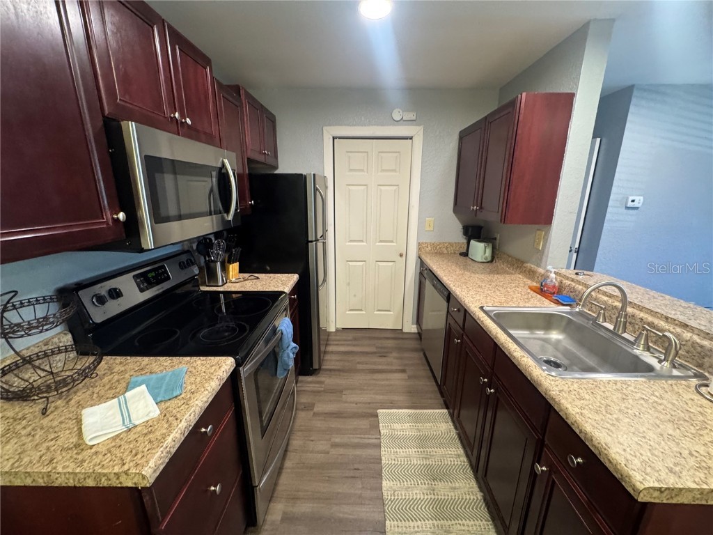 10265 Gandy Boulevard N #1001 Saint Petersburg FL 33702 TB8444966 image6