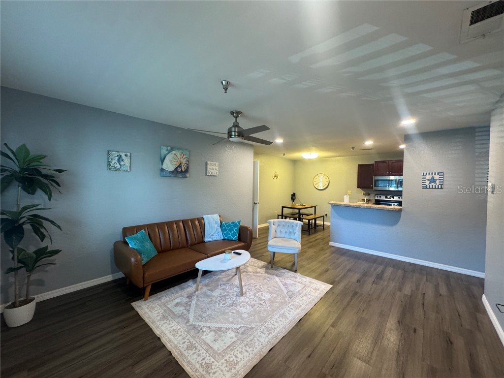 10265 Gandy Boulevard N #1001 Saint Petersburg FL 33702 TB8444966 image9