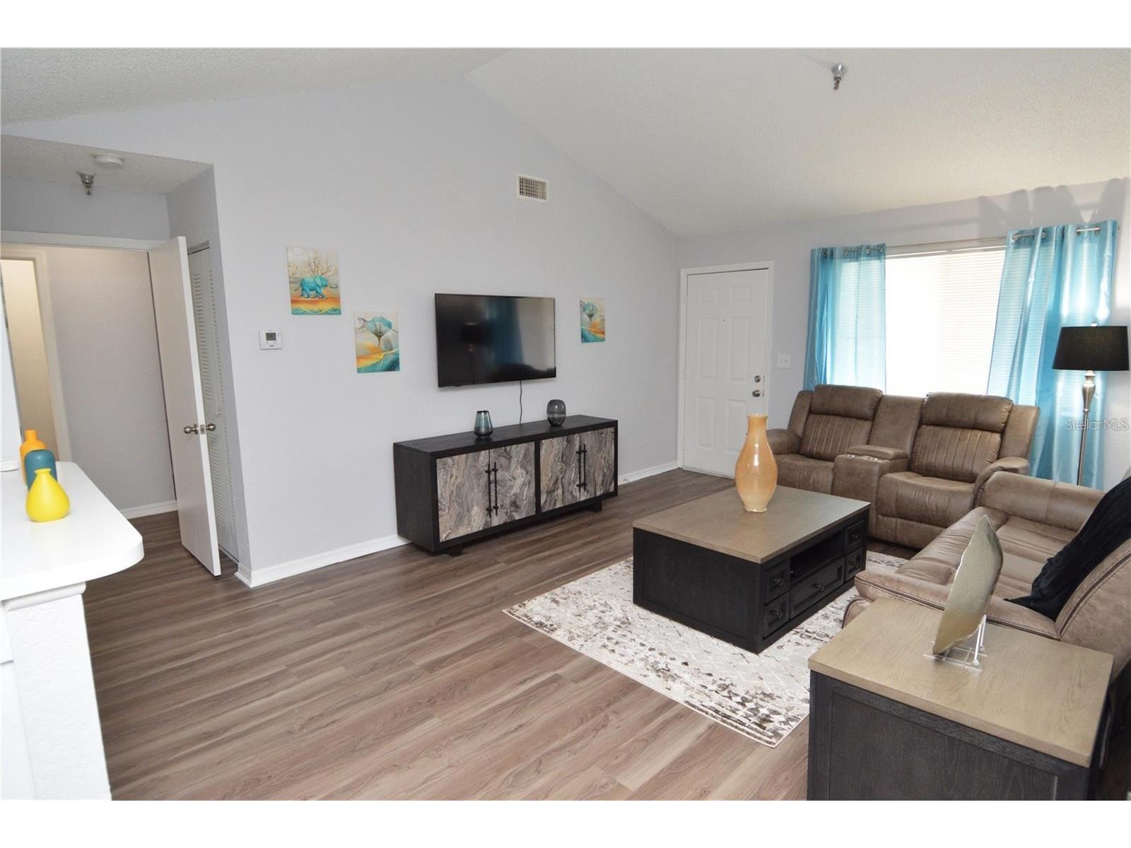 10265 Gandy Boulevard N #1002 Saint Petersburg FL 33702 TB8506789 image17