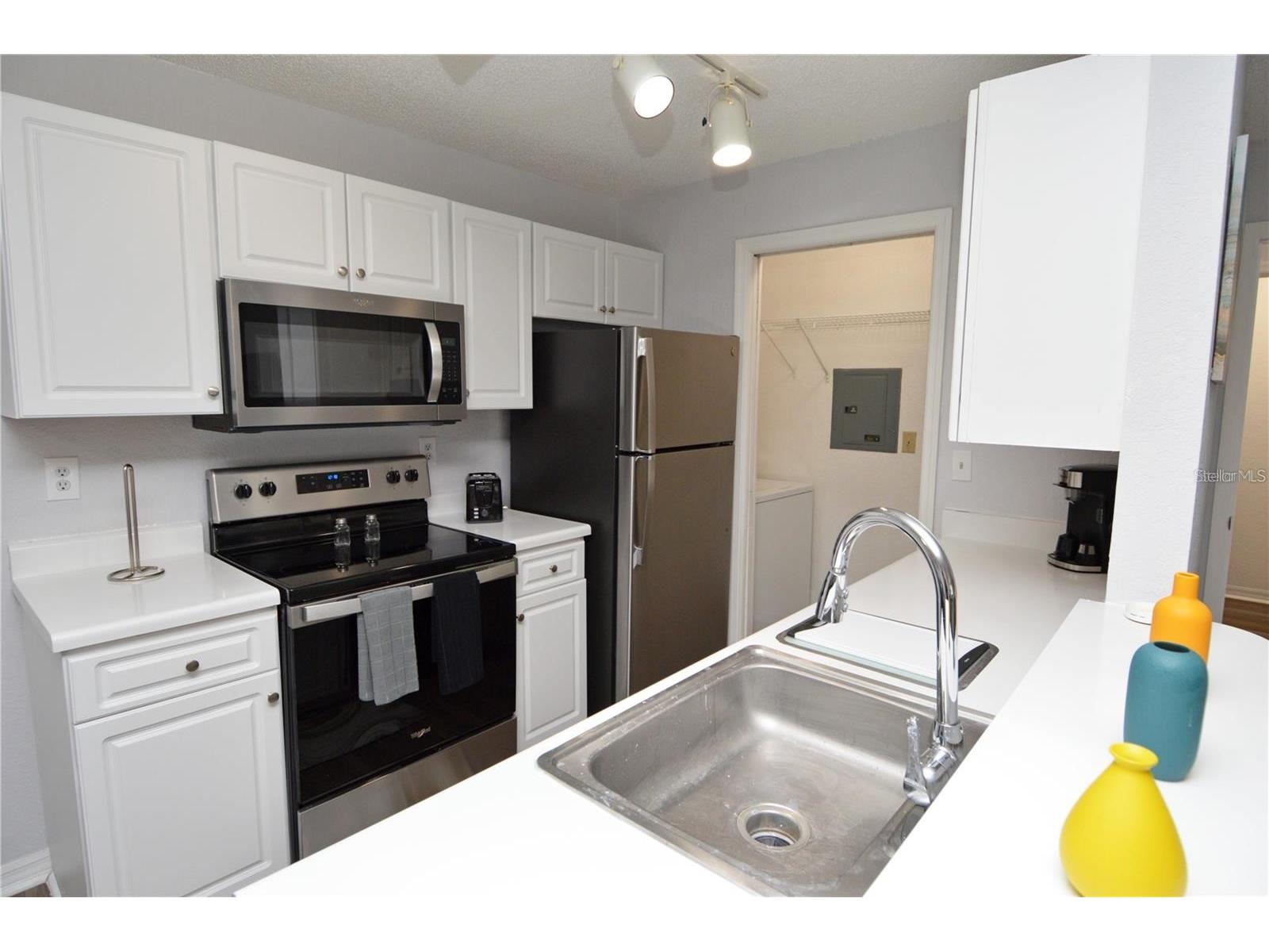 10265 Gandy Boulevard N #1002 Saint Petersburg FL 33702 TB8506789 image5
