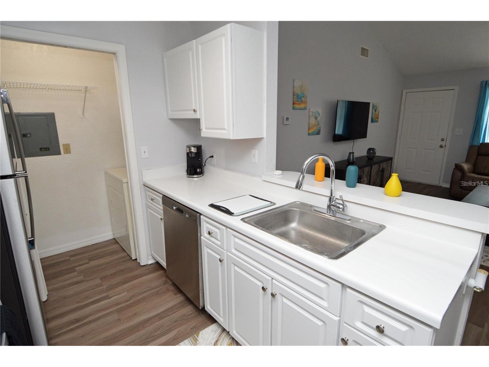 10265 Gandy Boulevard N #1002 Saint Petersburg FL 33702 TB8506789 image8