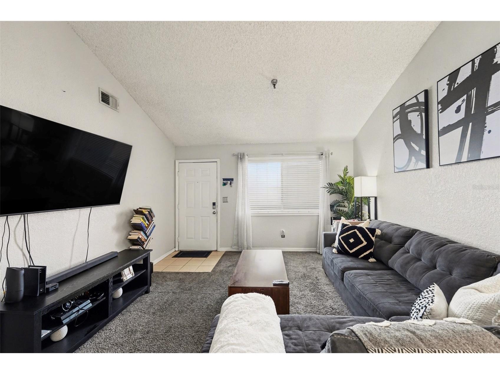 10265 Gandy Boulevard N #1202 Saint Petersburg FL 33702 TB8473308 image10