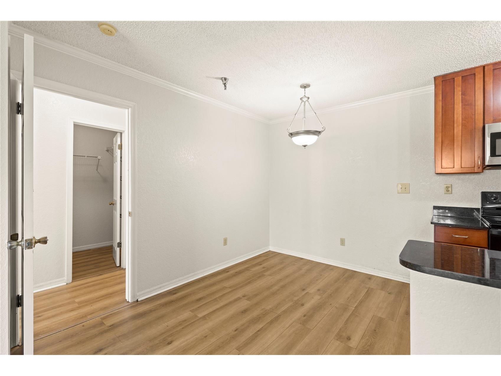 10265 Gandy Boulevard N #1401 Saint Petersburg FL 33702 A4686329 image12