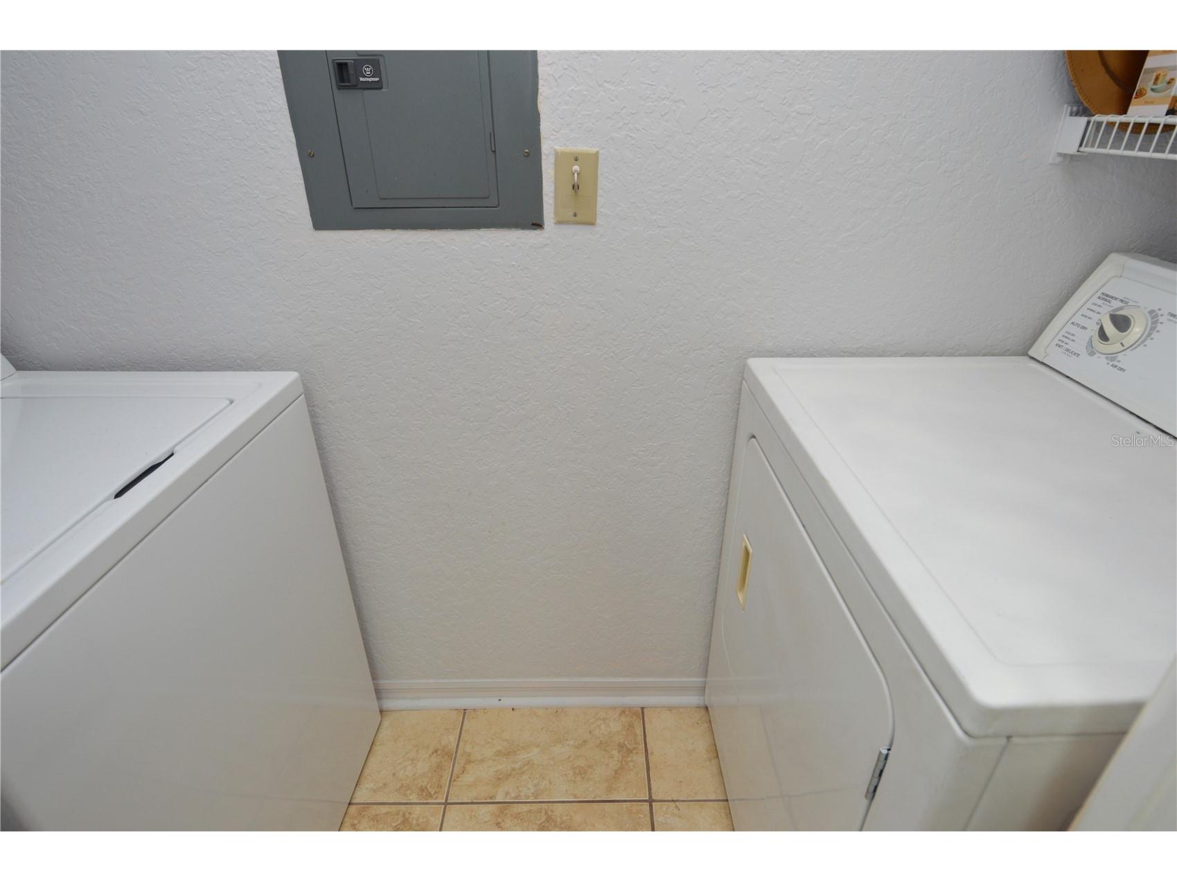 10265 Gandy Boulevard N #1405 Saint Petersburg FL 33702 TB8478115 image10