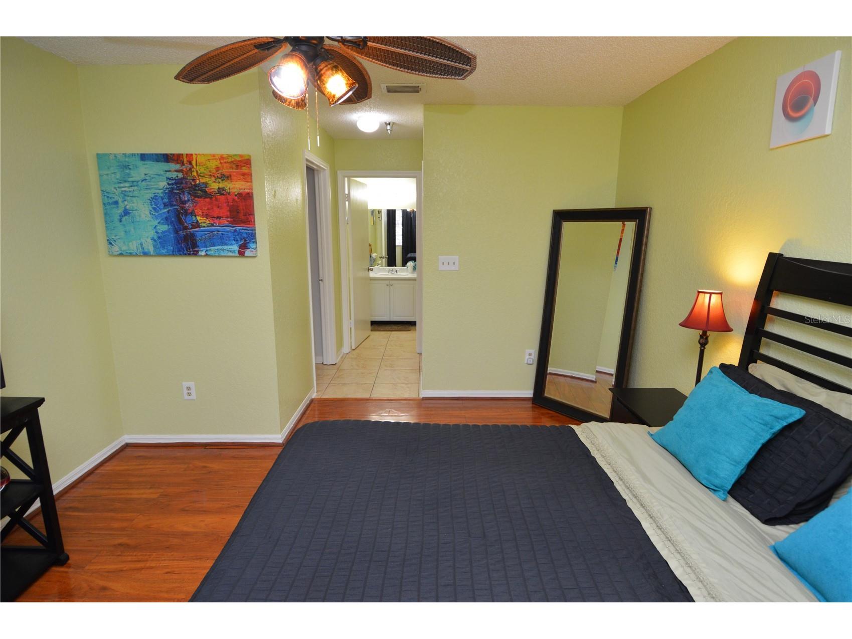10265 Gandy Boulevard N #1405 Saint Petersburg FL 33702 TB8478115 image25