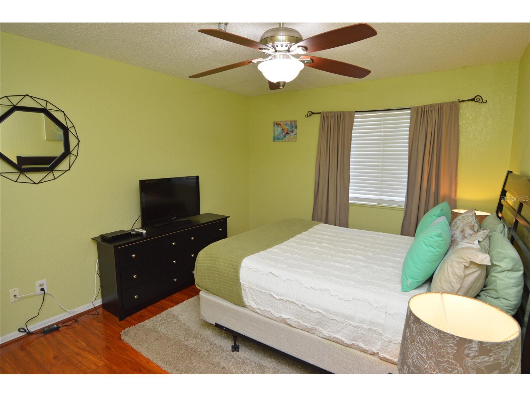 10265 Gandy Boulevard N #1405 Saint Petersburg FL 33702 TB8478115 image35