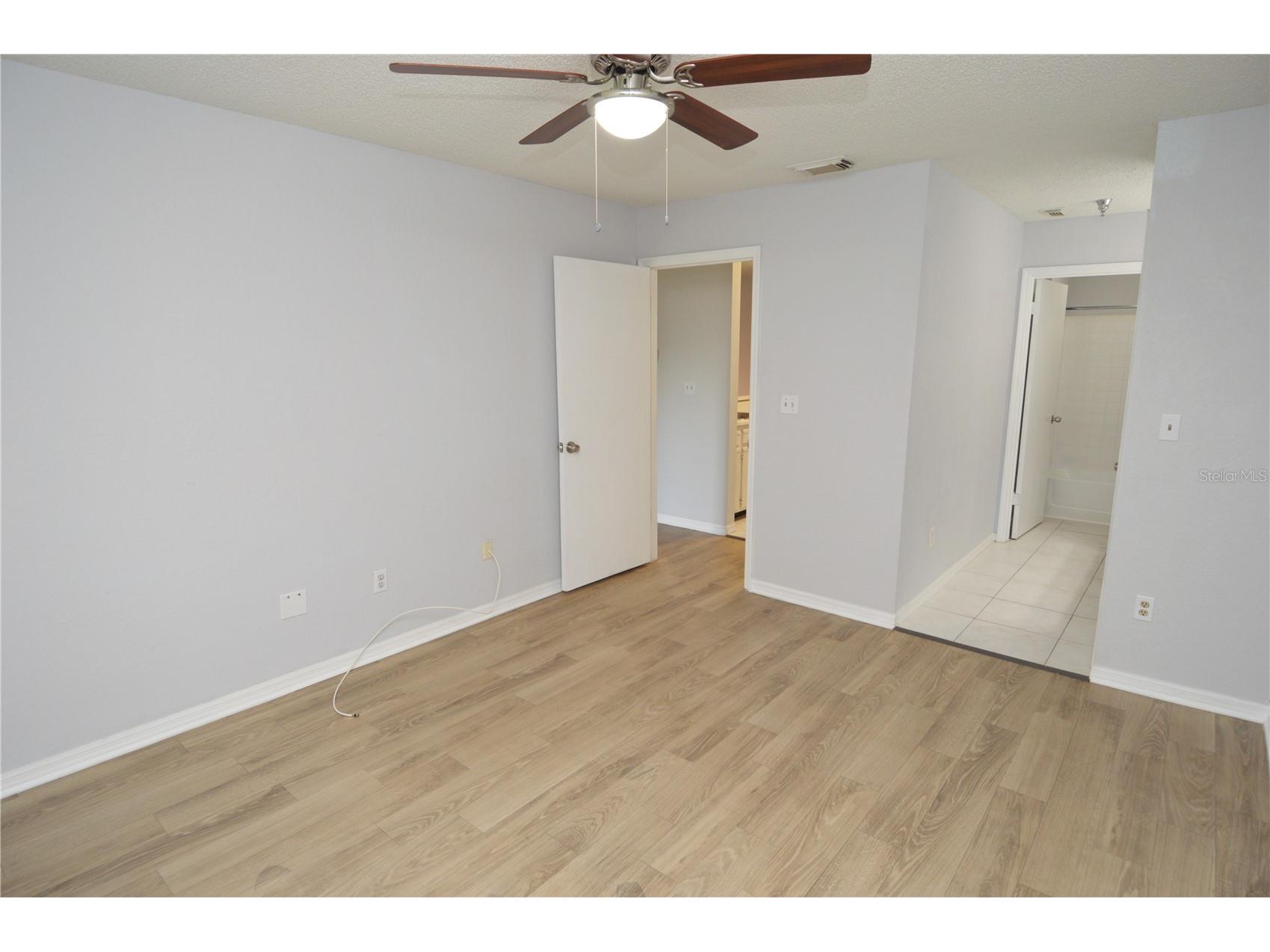 10265 Gandy Boulevard N #1511 Saint Petersburg FL 33702 TB8498967 image38