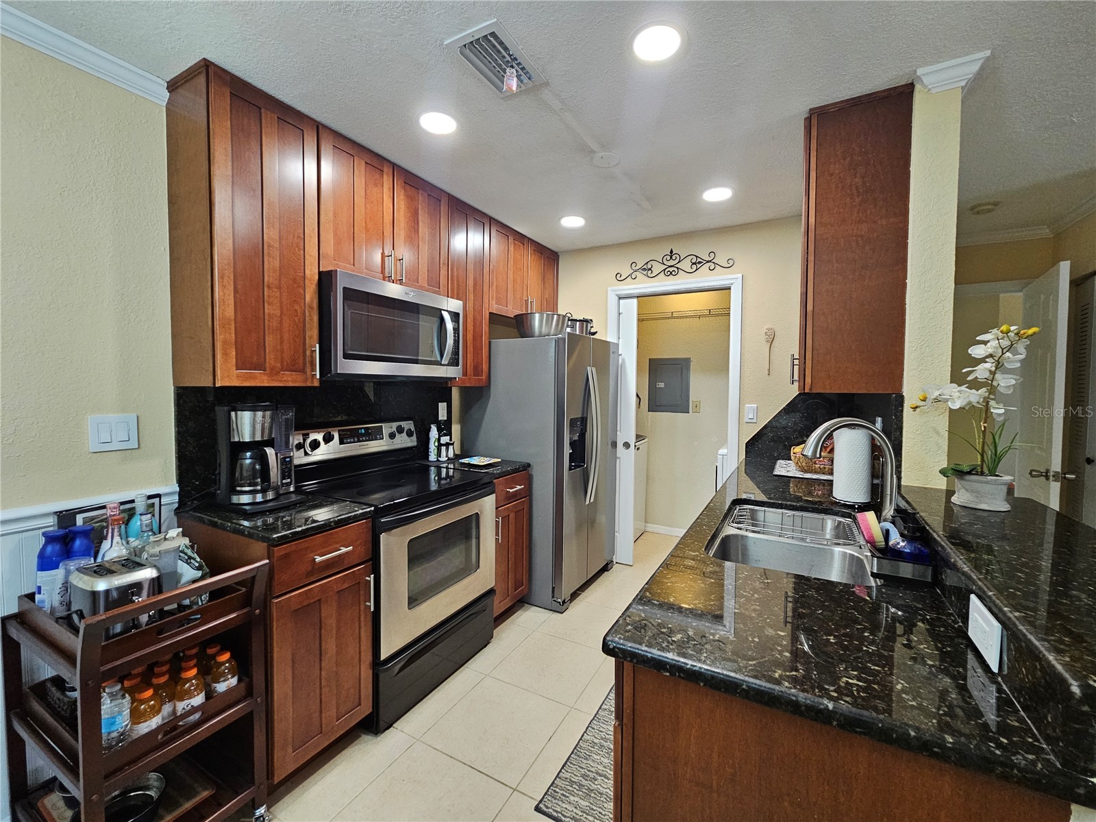 10265 Gandy Boulevard N #1701 Saint Petersburg FL 33702 TB8483291 image6