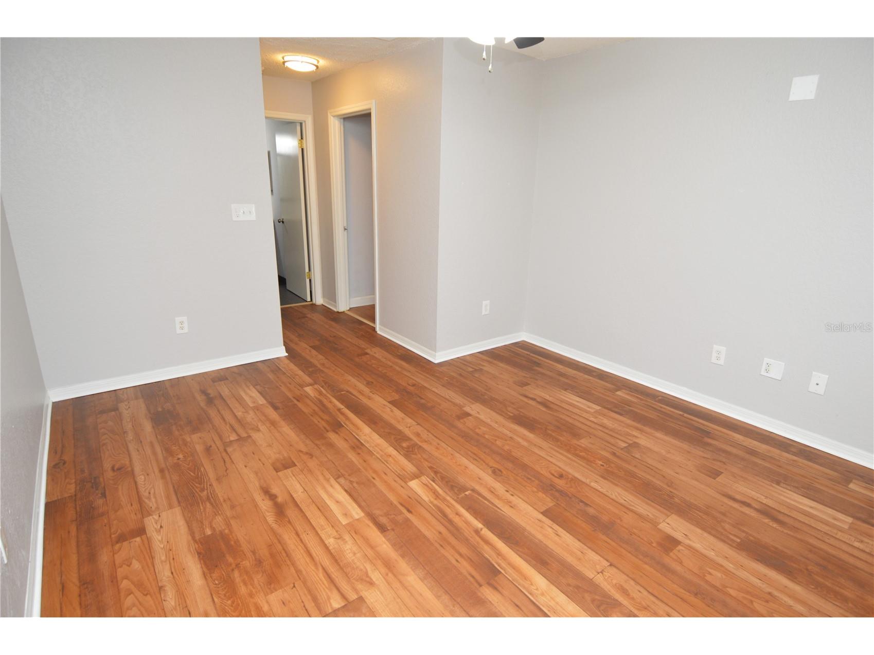 10265 Gandy Boulevard N #1707 Saint Petersburg FL 33702 TB8492901 image43