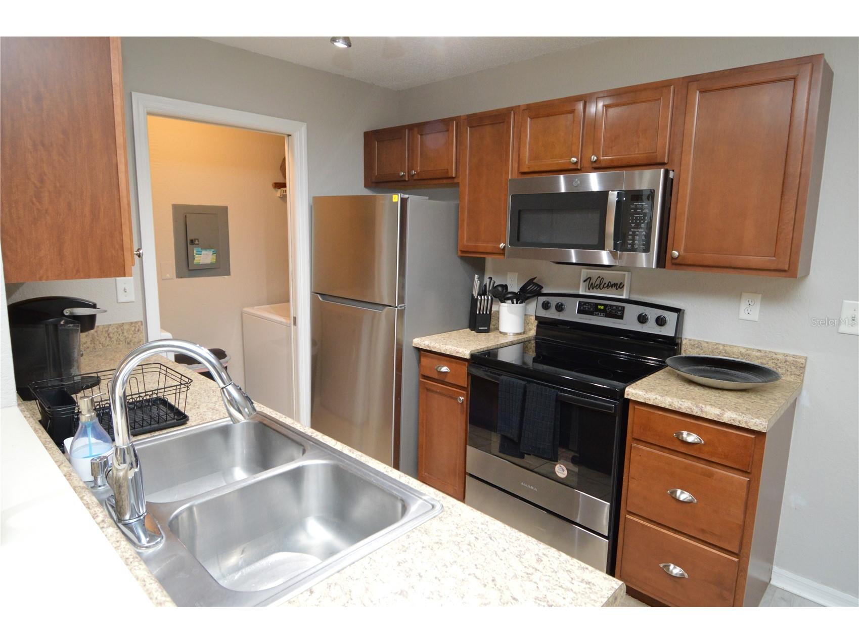 10265 Gandy Boulevard N #1711 Saint Petersburg FL 33702 TB8478275 image6
